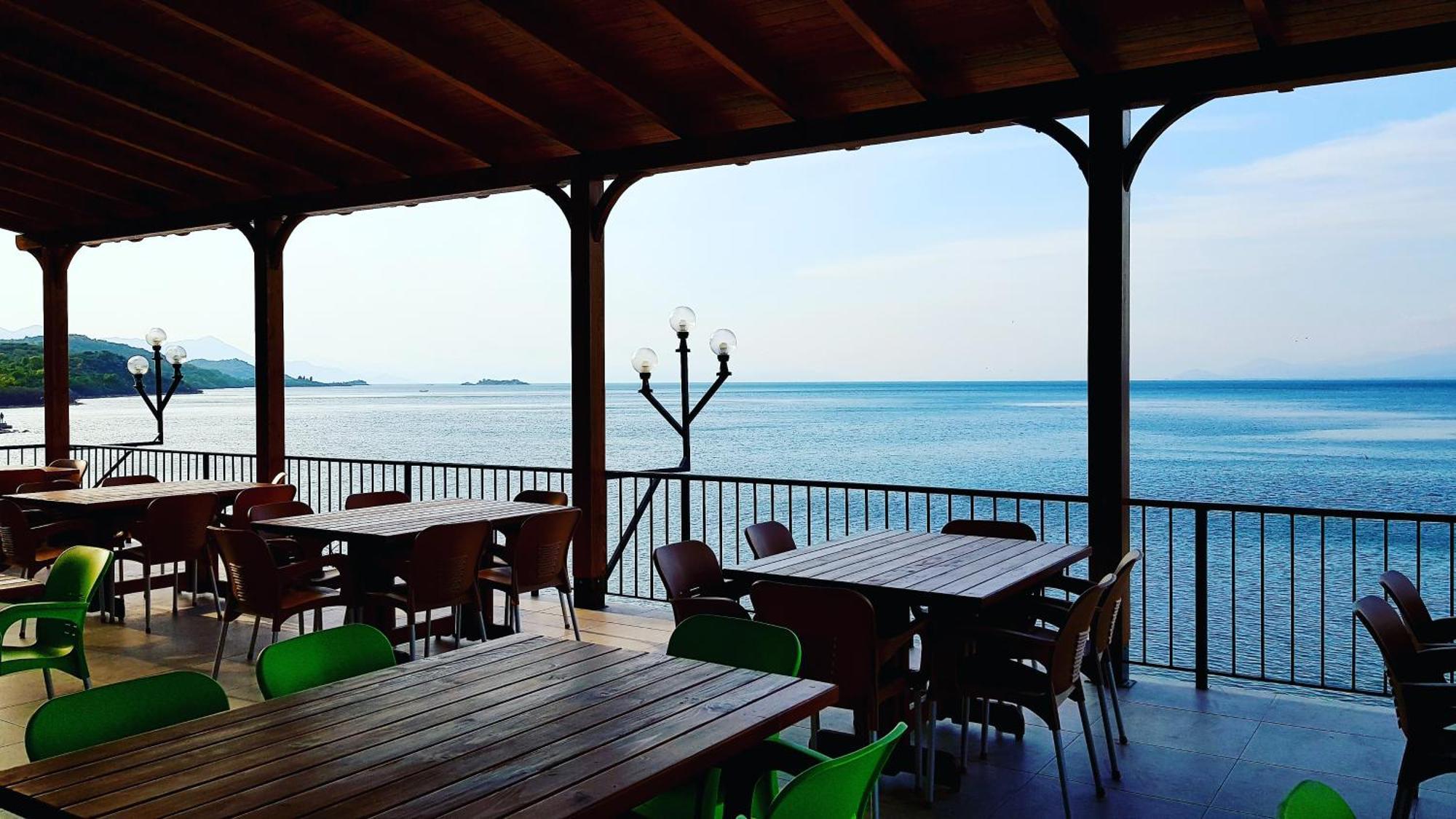 Rooms Lake View Balani Restaurant Shkodër Esterno foto